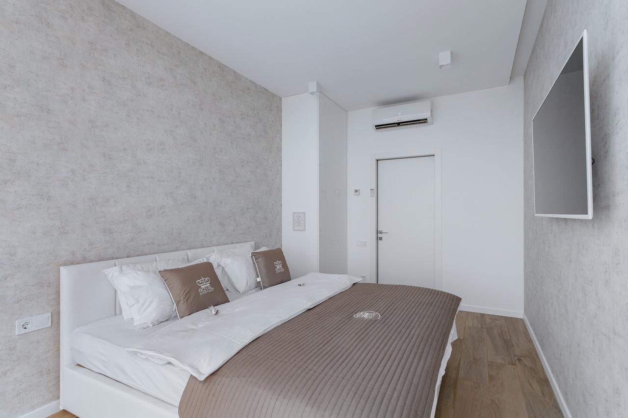 Royal Apartment โอเดสซา ภายนอก รูปภาพ